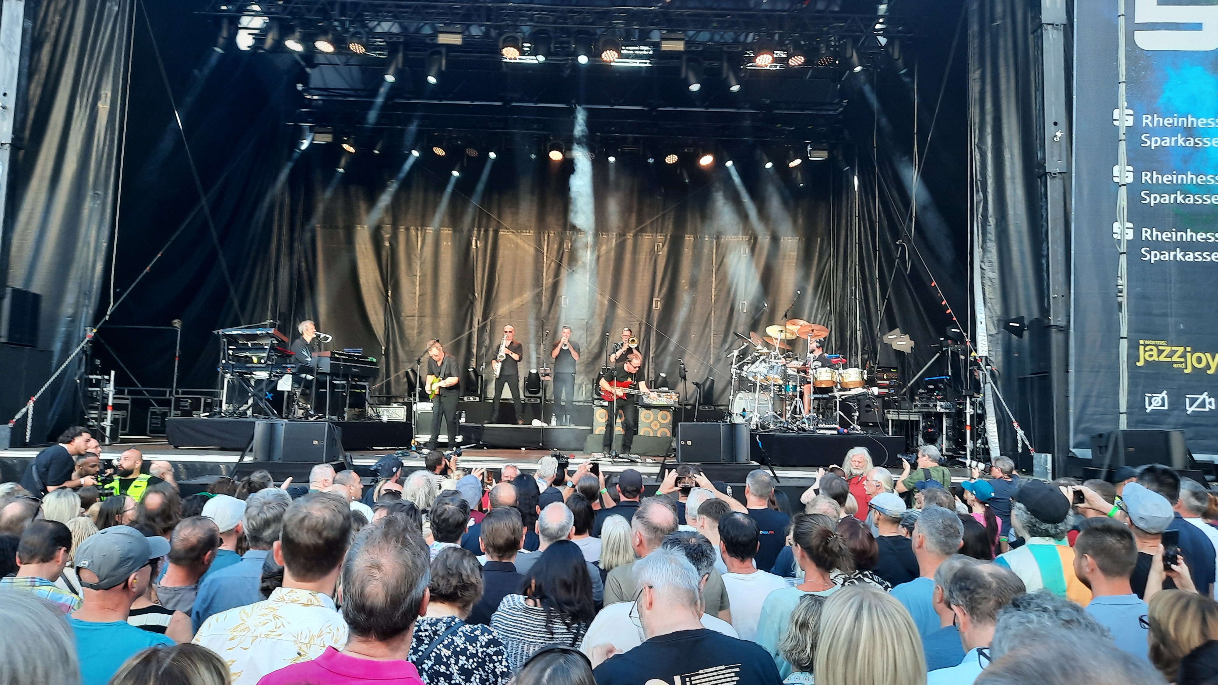 Level42_2025-08-17MarktplatzWormsGermany (3).jpg